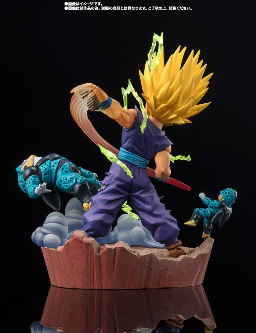Dragon Ball - FiguartsZERO Extra Battle Marshall Super Saiyan 2 Son Gohan - Anger Exploding Into Power